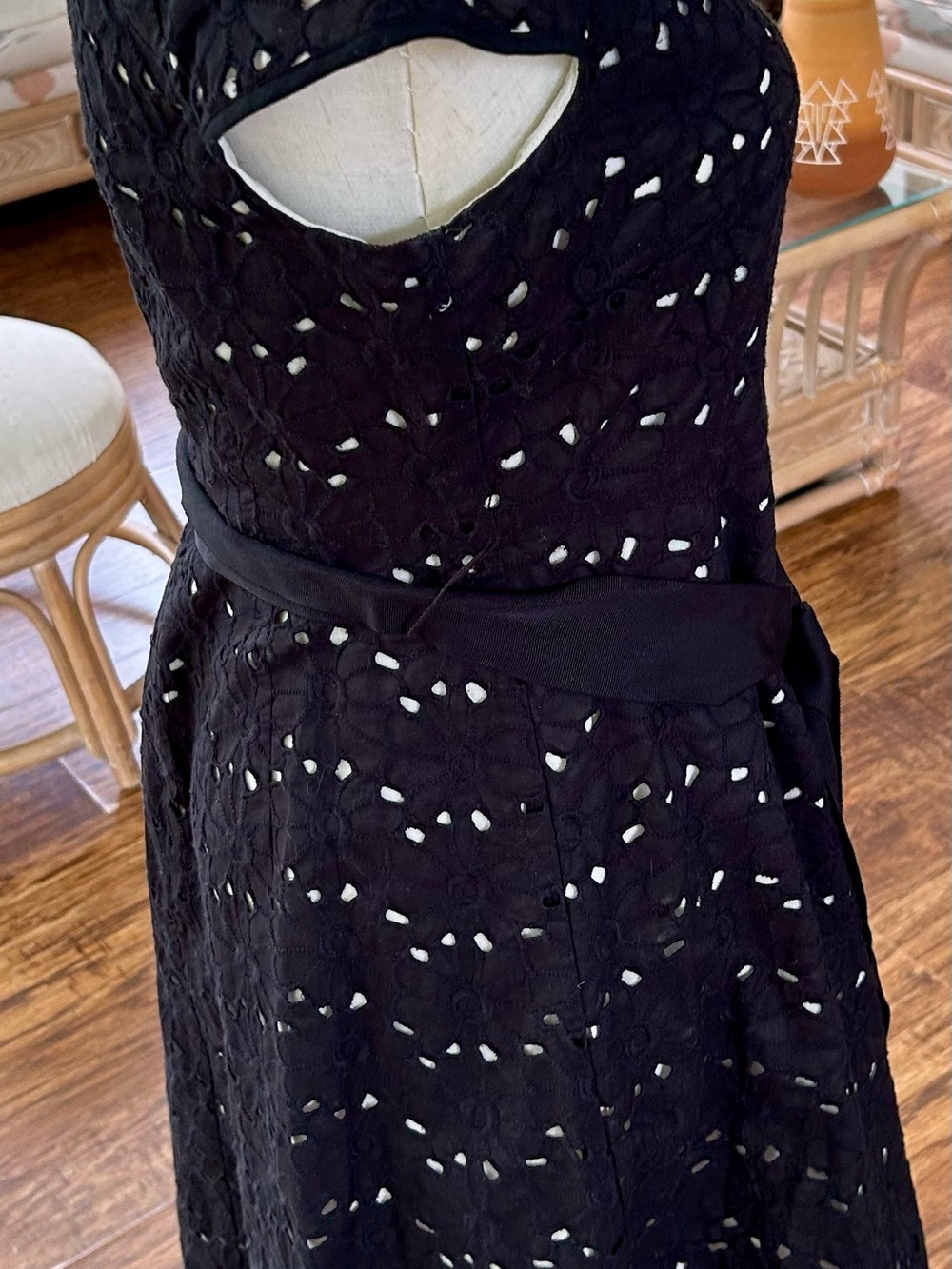 Talbots Black Floral Eyelet Knee Length Dress 4 Petite - Picture 3 of 8